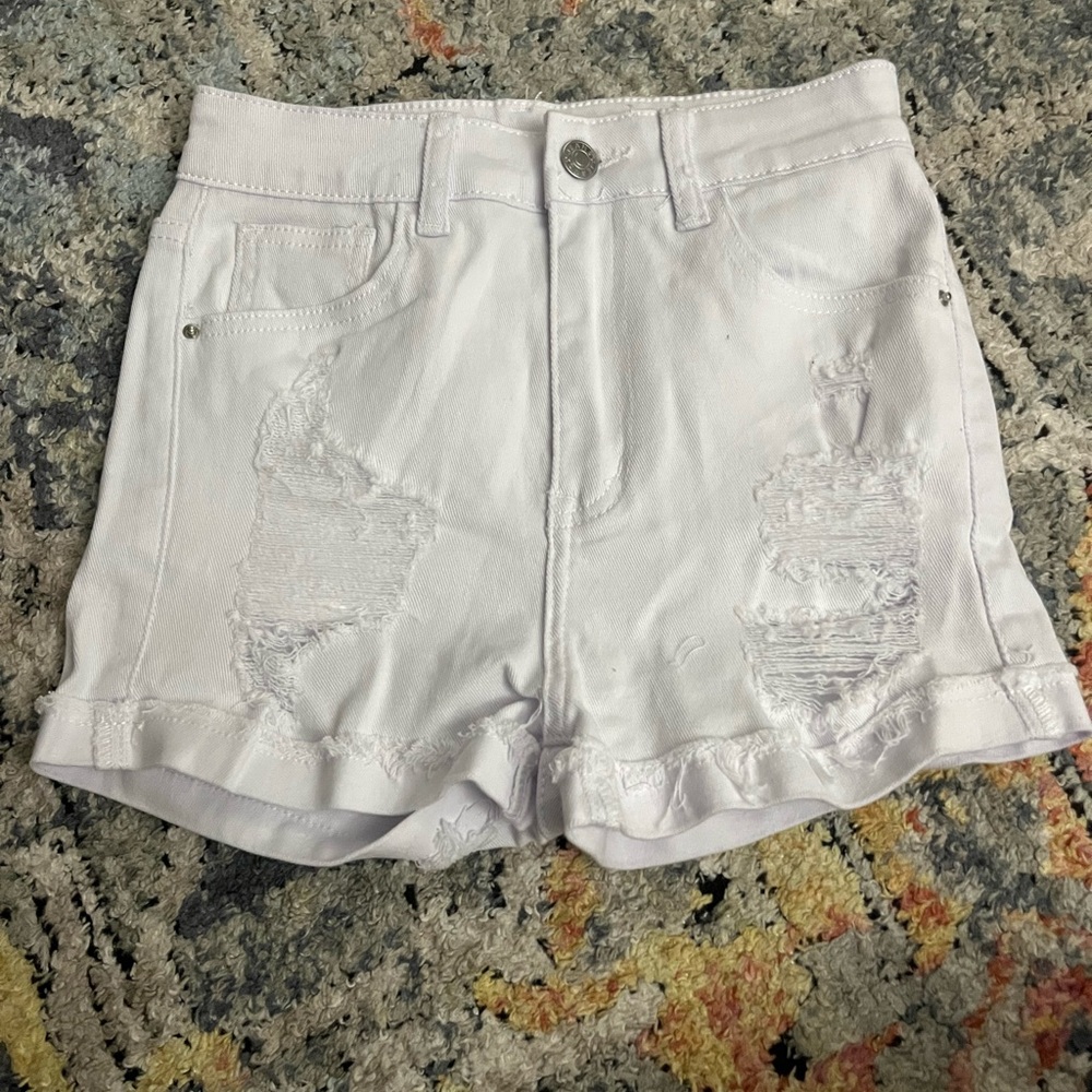 SHEIN Light Denim Distressed Shorts